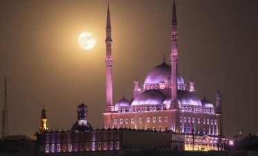 Day tour to Old Cairo, Citadel and Khan EL Khalili